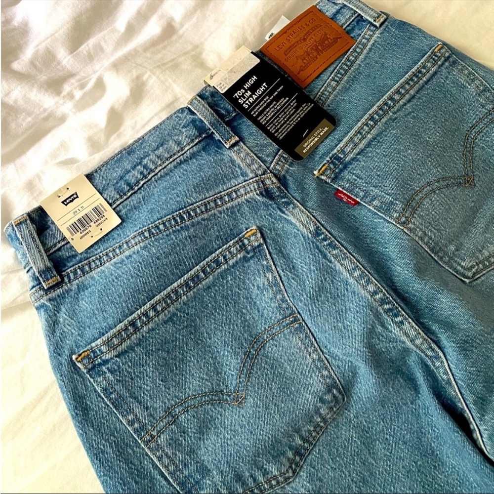 Levi’s woman’s jeans